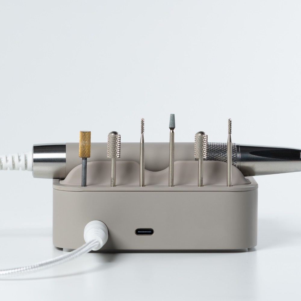 oui nails ウルトラネイルマシン | 【公式】まつ毛エクステ商材のMiss