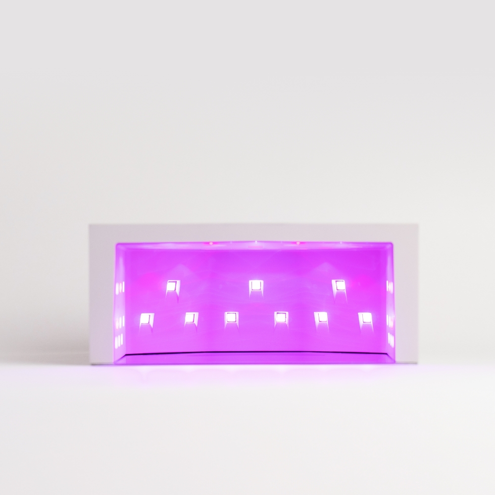 ✳︎MINTIA✳︎oui nails ネイルライト　美容機能付き oui nailsネイルライト 美容機能付き | 【公式】まつ毛エクステ商材の