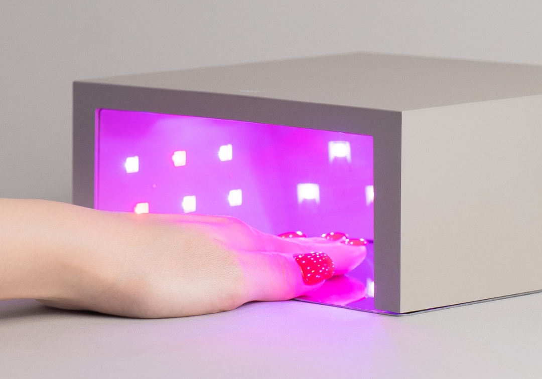 oui nailsネイルライト 美容機能付き | 【公式】まつ毛エクステ商材の